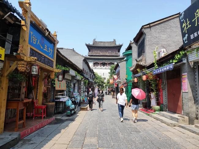 洛陽(yáng)這個(gè)網(wǎng)紅景區的停車(chē)場(chǎng)加入平臺！位置、泊位數、停車(chē)券點(diǎn)擊查看！